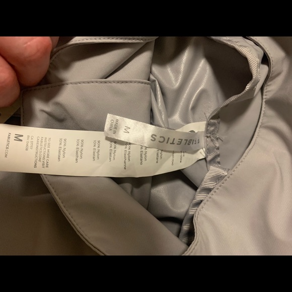 Fabletics Giana Jacket Grey NWT - Picture 10 of 10